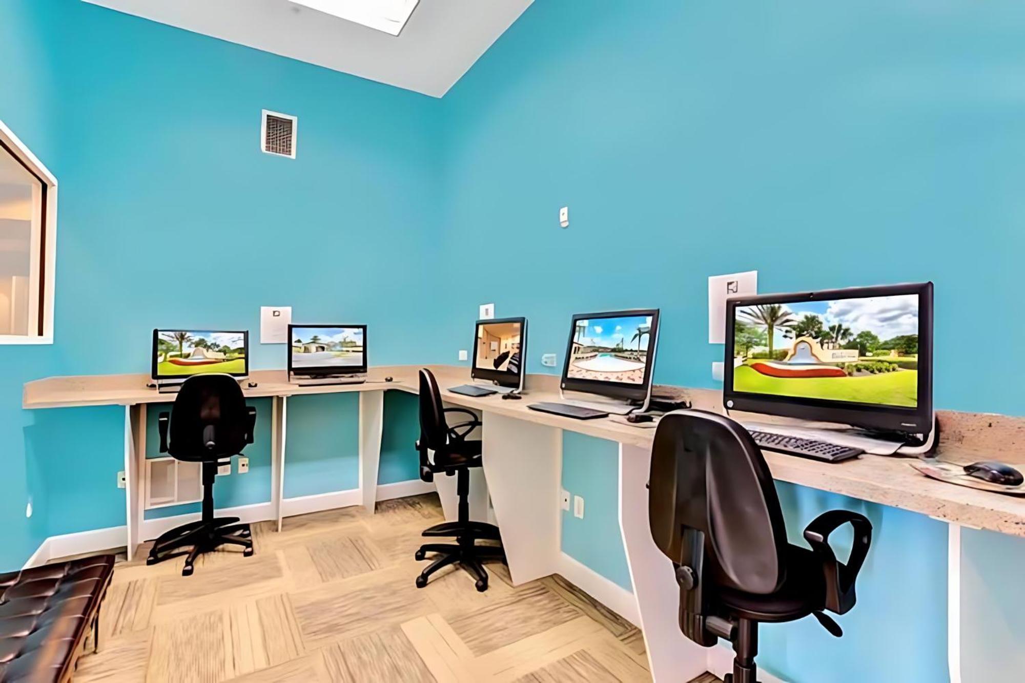 6Br Resort Home Near Disney - With Private Pool Hot Tub And Games Room Kissimmee Exteriör bild